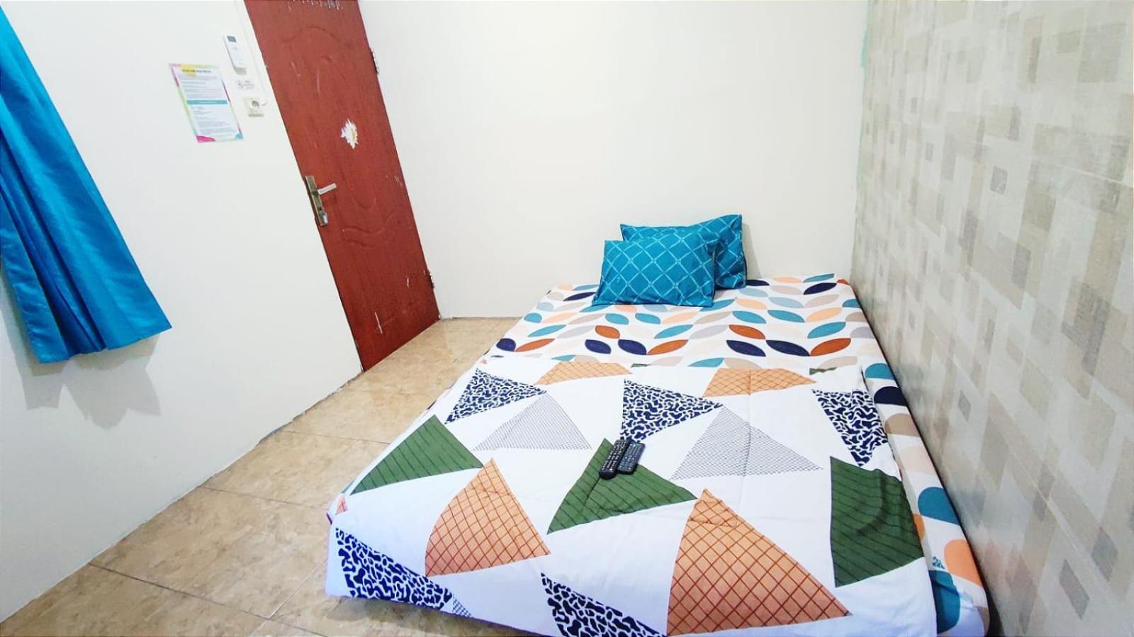 West Surabaya Homey Exterior foto